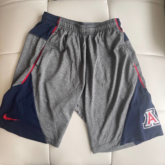 University of Arizona Nike Dri-Fit Athletic Shorts Men's M - Picture 1 of 6